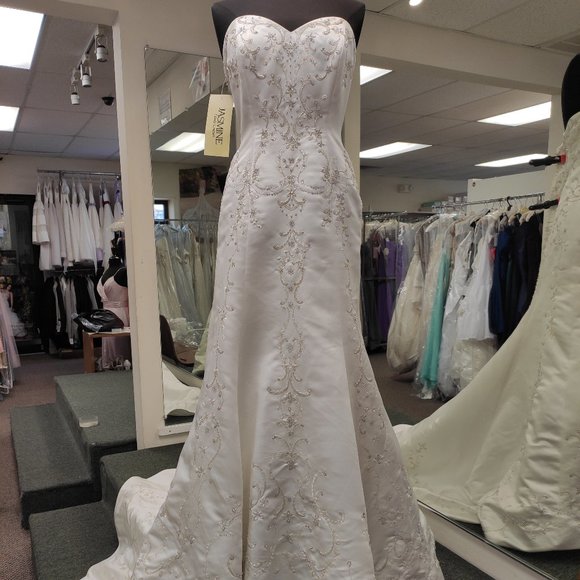 Jasmine Bridal T934Wedding Gown